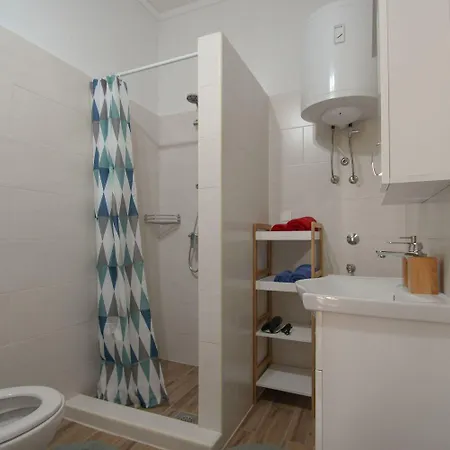 Faszinierendes Studio-apartment Nur 200 Meter Zum Strand Mit Privatparkplatz - Hundefreundlich Appartement